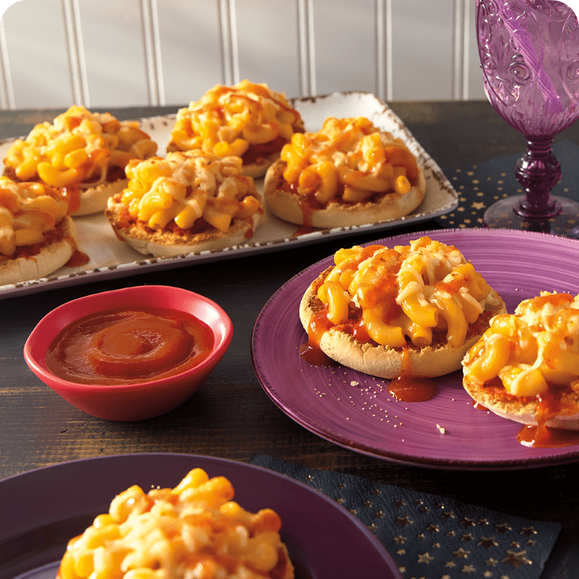Fiery Dragon Mac and Cheese Pizzas